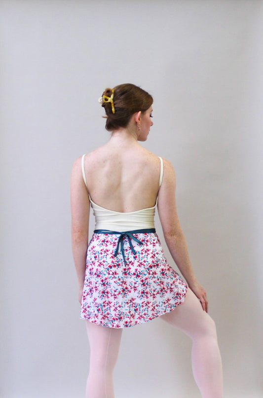 Ladies Kitri Chiffon Ballet Skirt – Small Red Floral